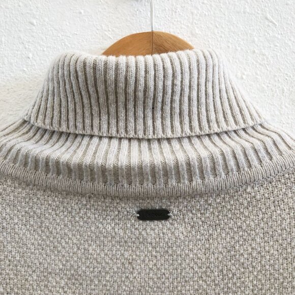 BARBOUR Wool Blend Burne Diamond Stitch Aran Cape No Size Tag Check Measurements - Picture 4 of 11